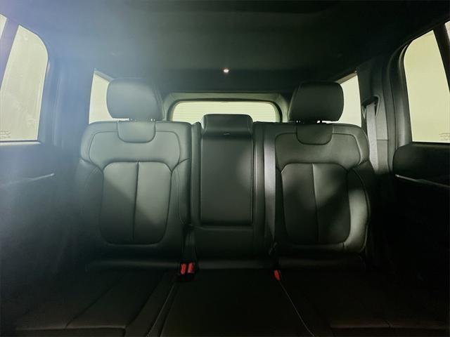 new 2025 Jeep Grand Cherokee car, priced at $45,452