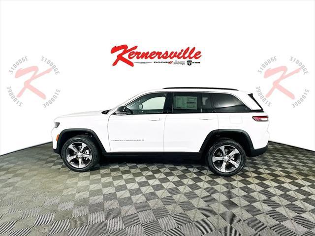 new 2025 Jeep Grand Cherokee car, priced at $45,452