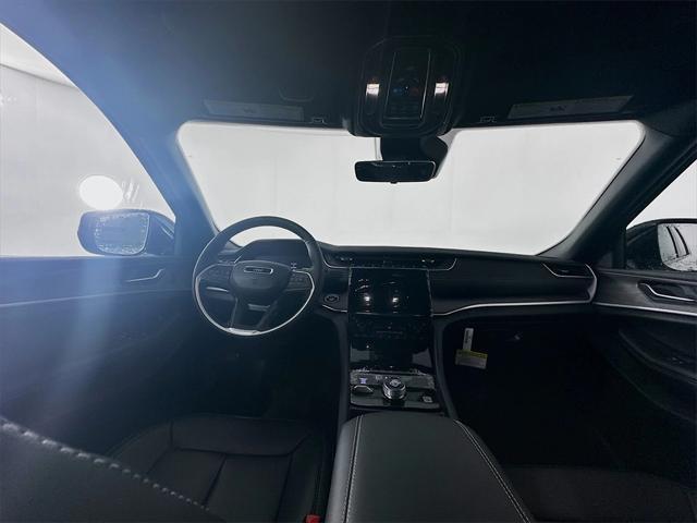 new 2025 Jeep Grand Cherokee car, priced at $45,452