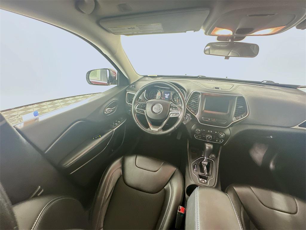 used 2019 Jeep Cherokee car, priced at $19,385