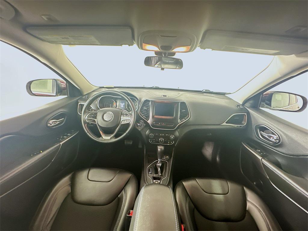 used 2019 Jeep Cherokee car, priced at $19,385