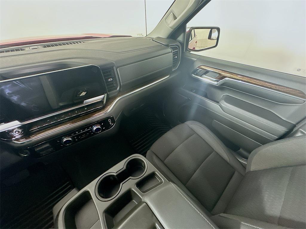 used 2024 GMC Sierra 1500 car, priced at $39,535