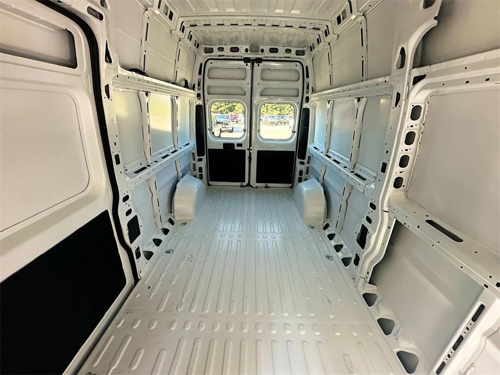 new 2024 Ram ProMaster 3500 car, priced at $46,537