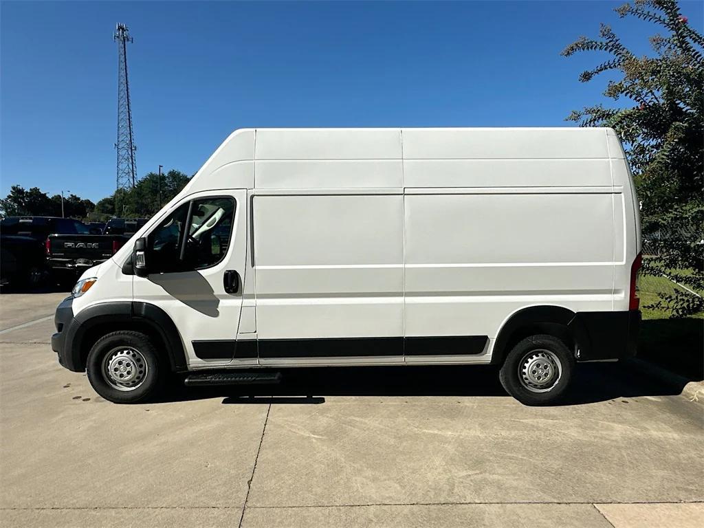 new 2024 Ram ProMaster 3500 car, priced at $46,537