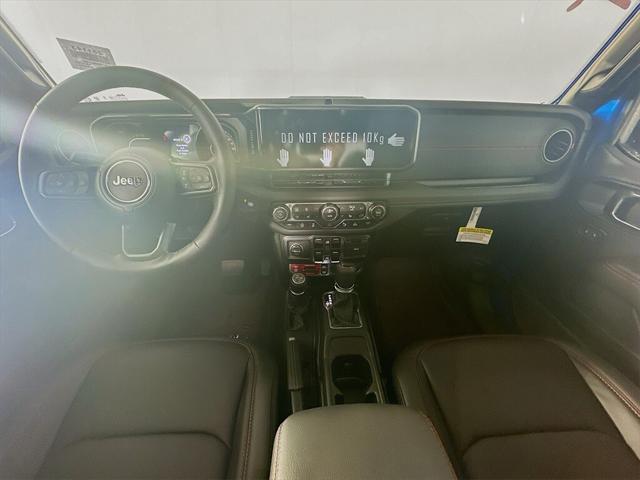new 2025 Jeep Gladiator car, priced at $53,439