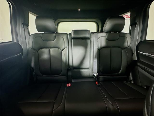 new 2025 Jeep Grand Cherokee car, priced at $46,066