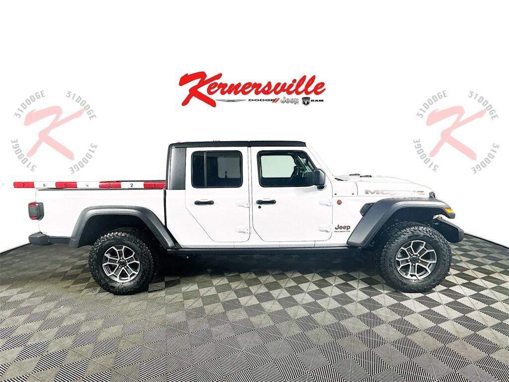 new 2026 Jeep Gladiator car, priced at $52,563