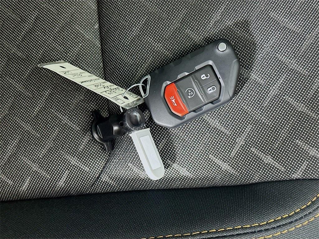 new 2026 Jeep Gladiator car, priced at $52,563