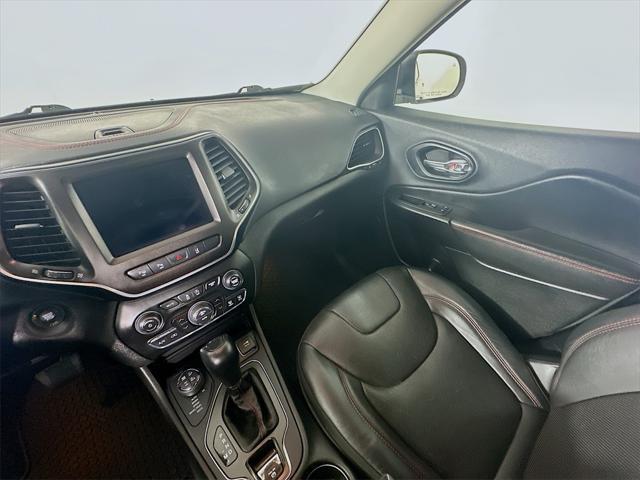 used 2019 Jeep Cherokee car, priced at $24,985