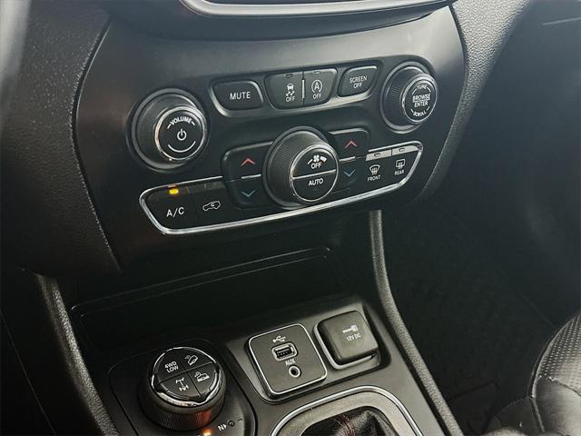 used 2019 Jeep Cherokee car, priced at $24,985