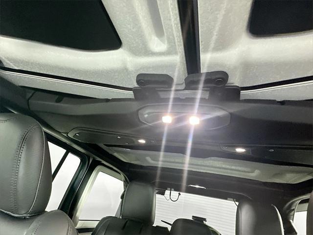 new 2025 Jeep Wrangler car, priced at $55,037