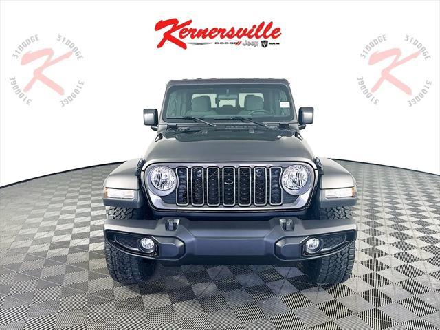 new 2025 Jeep Gladiator car, priced at $39,723