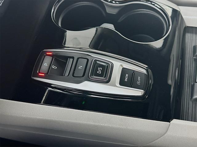used 2022 Honda Pilot car, priced at $33,435