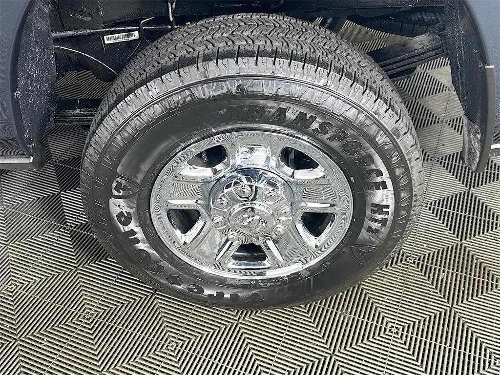 new 2025 Ram 3500 car, priced at $64,827