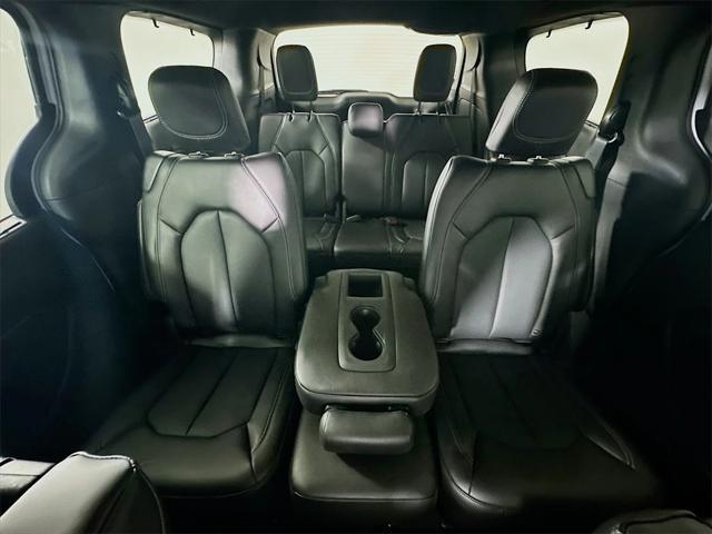 new 2025 Chrysler Pacifica car, priced at $45,181