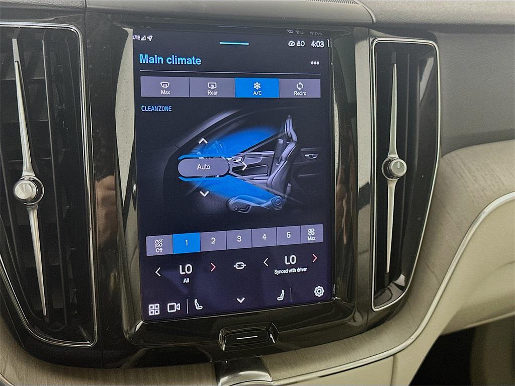 used 2023 Volvo XC60 car, priced at $27,335
