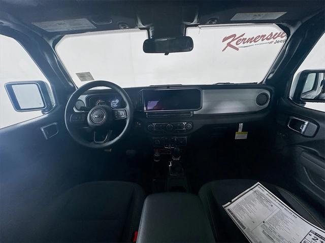 new 2025 Jeep Wrangler car, priced at $42,725