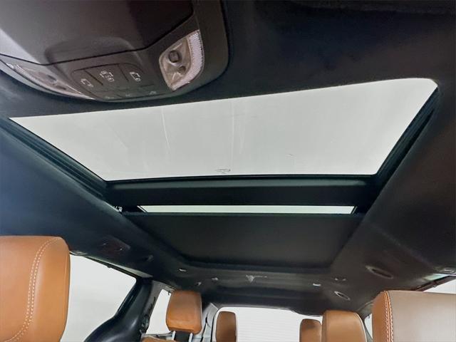 new 2025 Chrysler Pacifica car, priced at $52,996