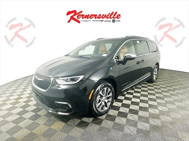 new 2025 Chrysler Pacifica car, priced at $52,996