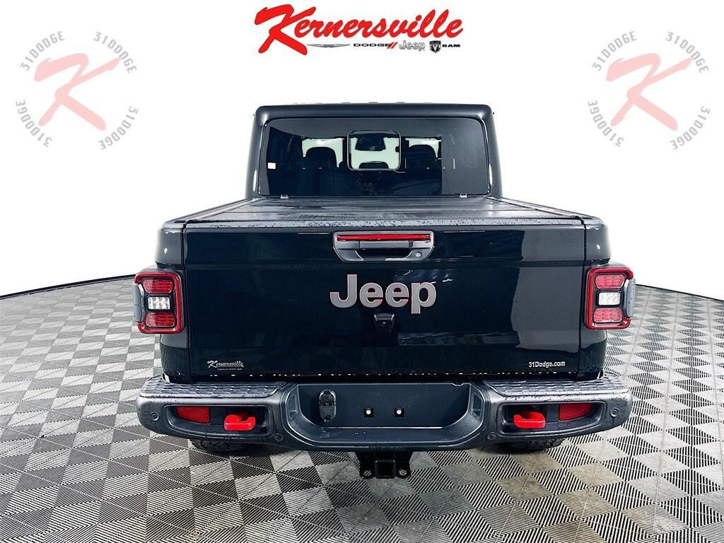 new 2026 Jeep Gladiator car, priced at $67,075