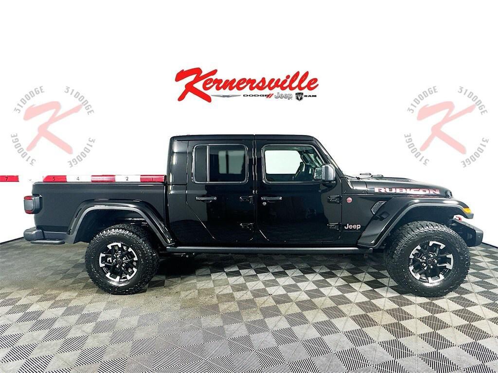 new 2026 Jeep Gladiator car, priced at $67,075