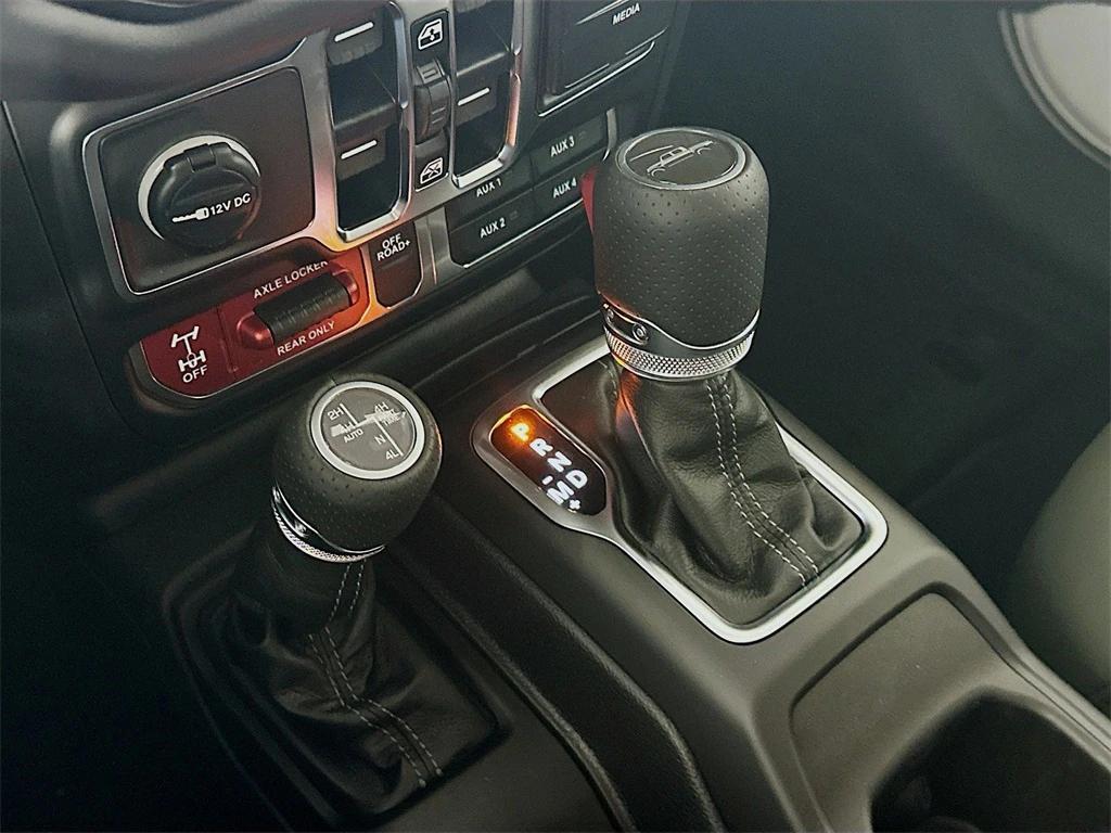 new 2026 Jeep Gladiator car, priced at $66,480