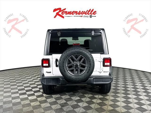 new 2025 Jeep Wrangler car, priced at $40,516