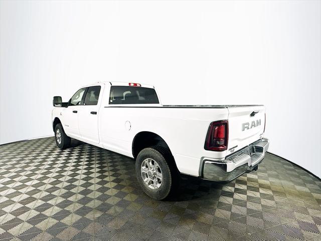 new 2025 Ram 3500 car, priced at $65,712