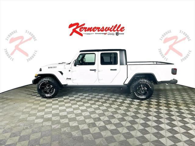 new 2025 Jeep Gladiator car, priced at $46,903