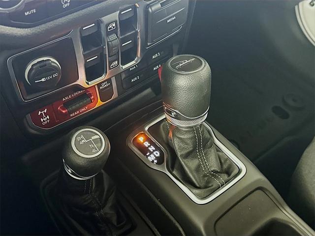 new 2025 Jeep Gladiator car, priced at $46,903