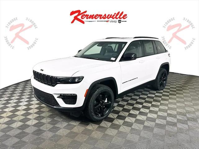 new 2025 Jeep Grand Cherokee car, priced at $43,644