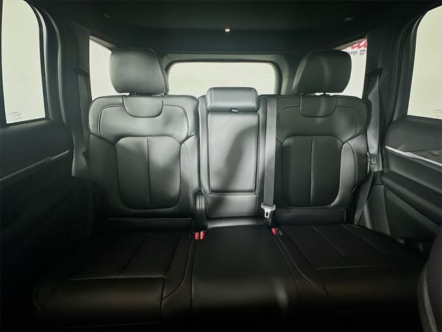 new 2025 Jeep Grand Cherokee car, priced at $43,644