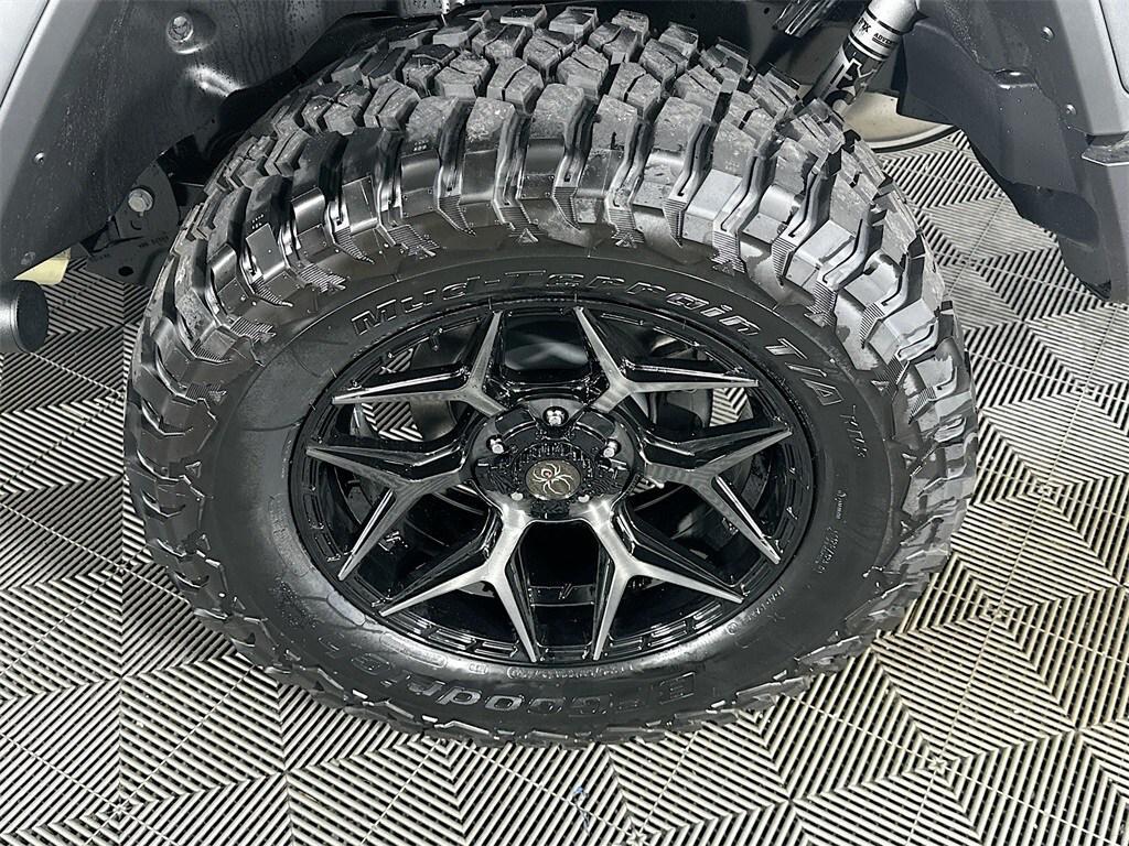 new 2025 Jeep Wrangler car, priced at $65,870