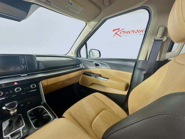 used 2023 Kia Carnival car, priced at $25,435