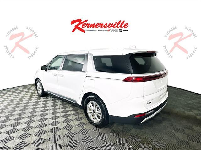 used 2023 Kia Carnival car, priced at $25,435