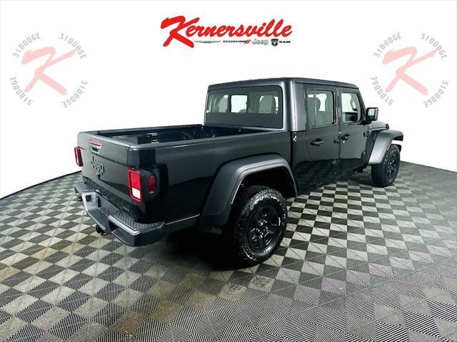 new 2025 Jeep Gladiator car, priced at $41,456