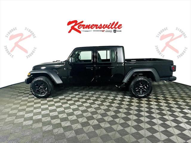 new 2025 Jeep Gladiator car, priced at $41,456