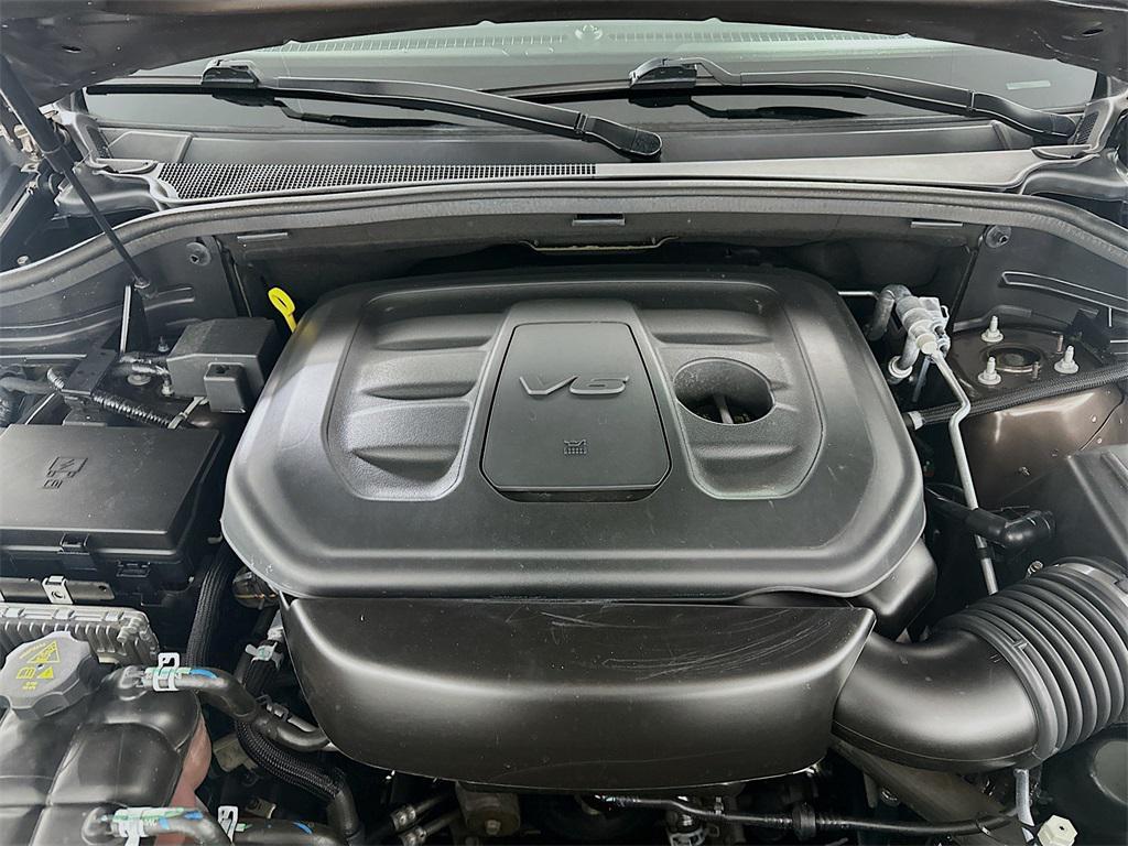 used 2021 Jeep Grand Cherokee car, priced at $15,385