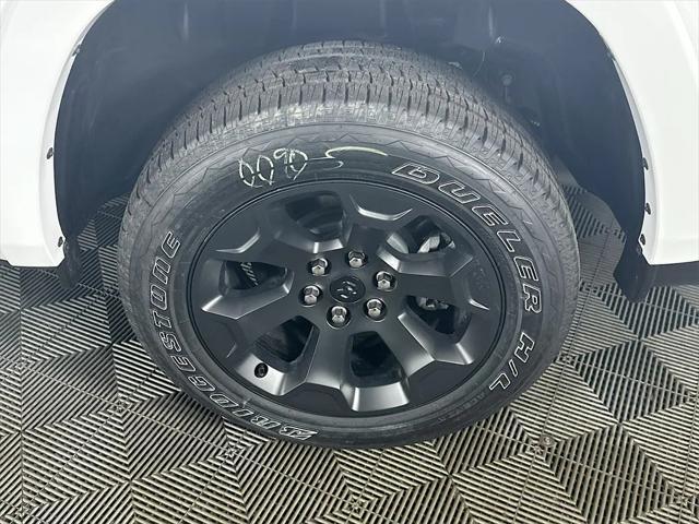 new 2025 Ram 1500 car, priced at $48,607