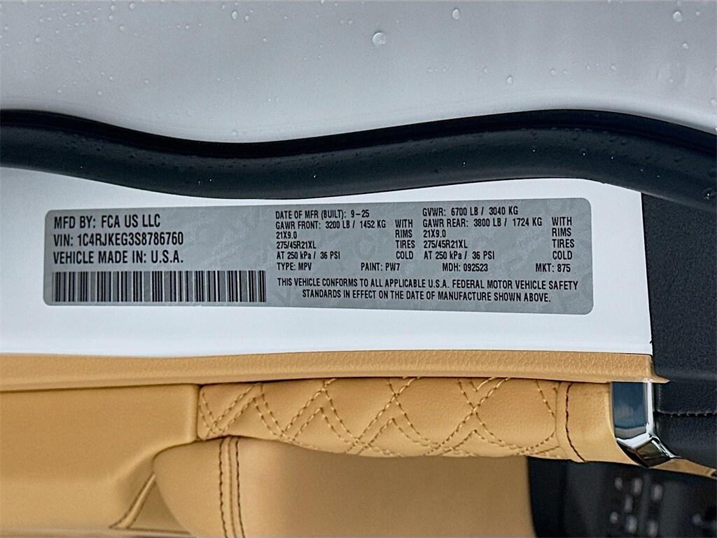 new 2025 Jeep Grand Cherokee L car, priced at $63,821