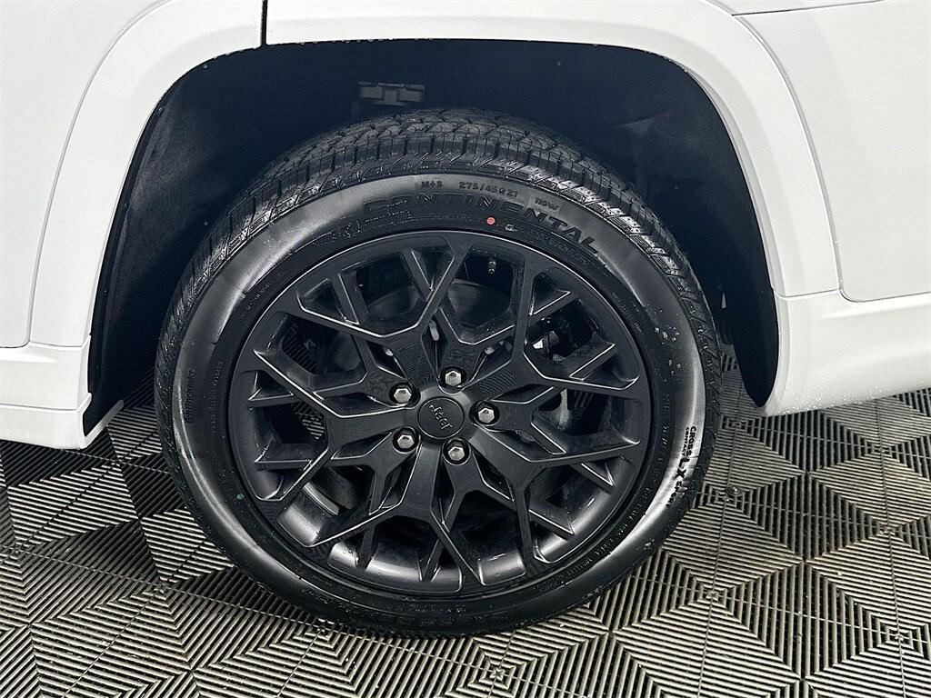 new 2025 Jeep Grand Cherokee L car, priced at $63,821