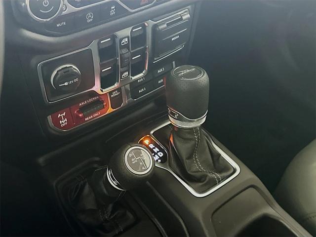 new 2025 Jeep Gladiator car, priced at $54,380