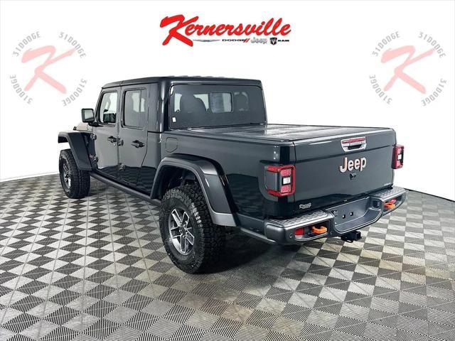 new 2025 Jeep Gladiator car, priced at $54,380