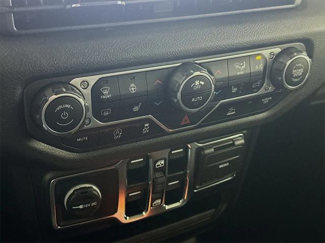 new 2024 Jeep Wrangler car, priced at $47,622