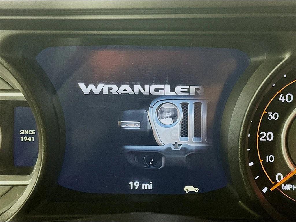 new 2025 Jeep Wrangler car, priced at $64,951