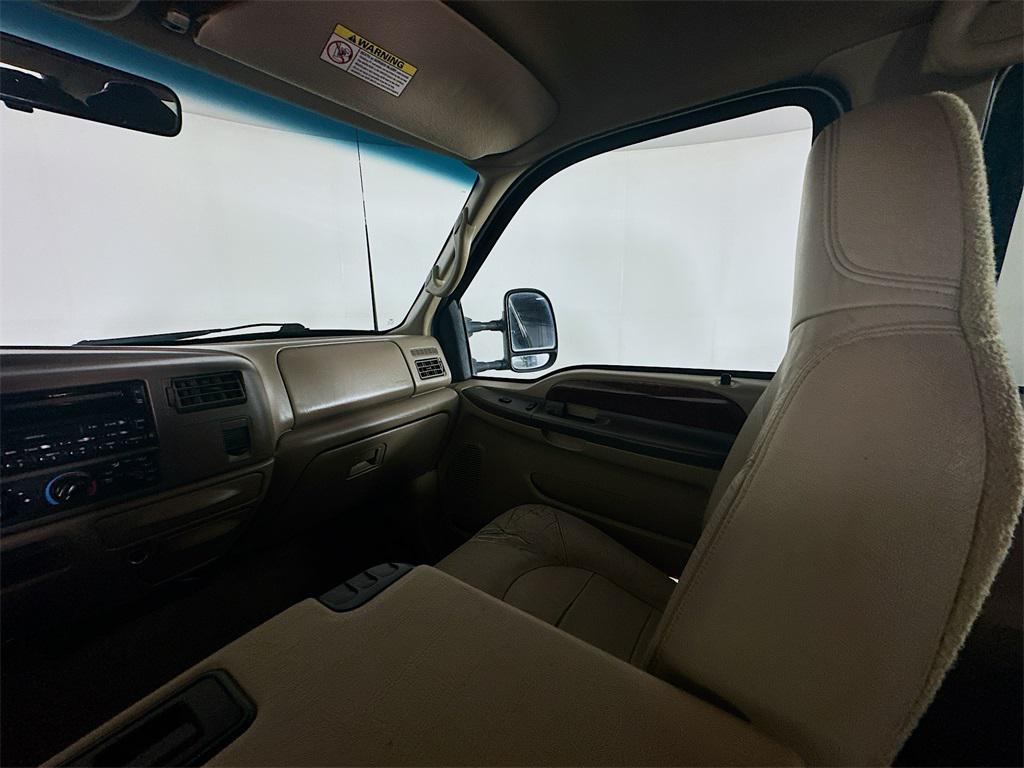 used 2000 Ford F-350 car, priced at $10,785