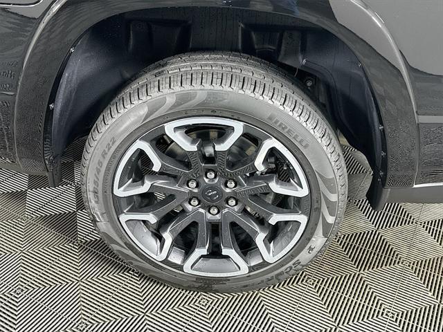 new 2025 Ram 1500 car, priced at $71,938