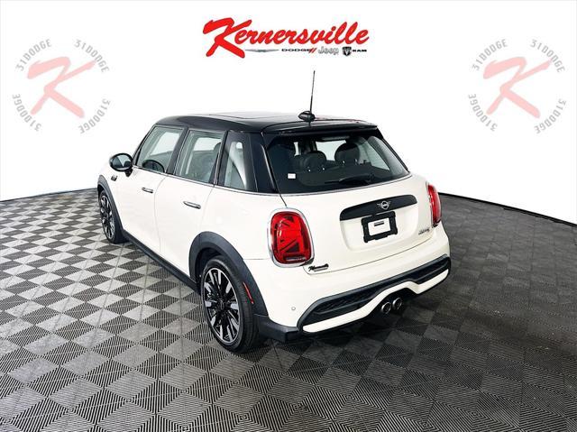 used 2022 MINI Hardtop car, priced at $23,935