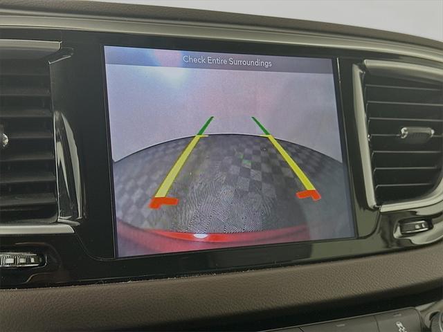 used 2018 Chrysler Pacifica car, priced at $17,885