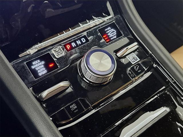 new 2025 Jeep Grand Cherokee L car, priced at $58,643